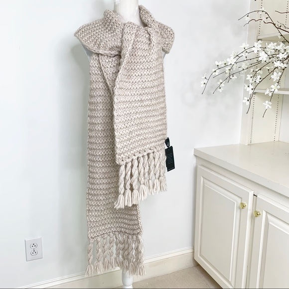 Accessories - Italian Alpaca Wool Blend Chunky Scarf in oatmeal